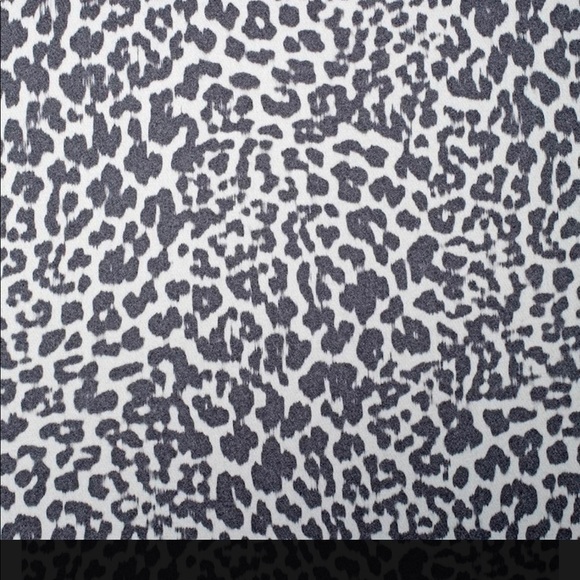 WHBM reversible animal print solid black wrap - Picture 5 of 9